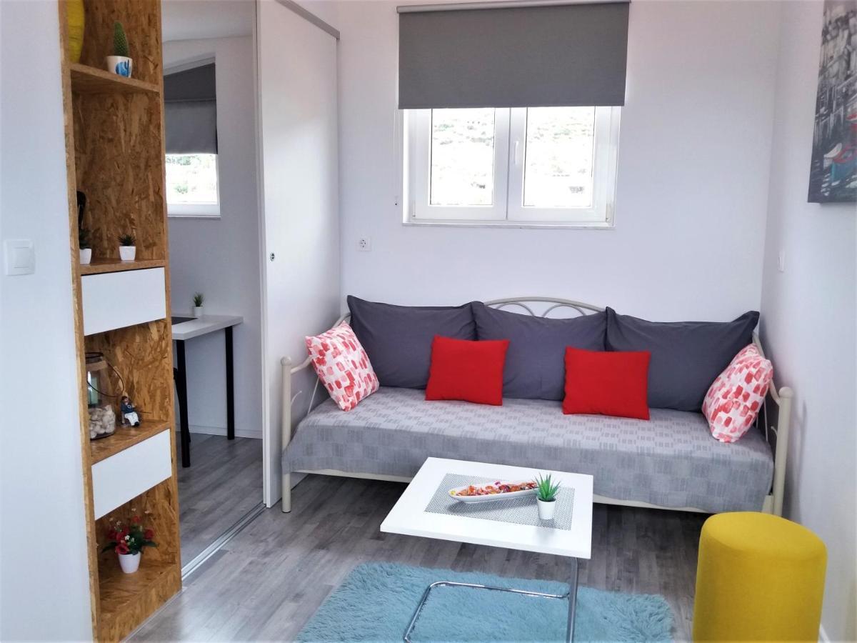 Apartman Luka Kastela Exterior photo