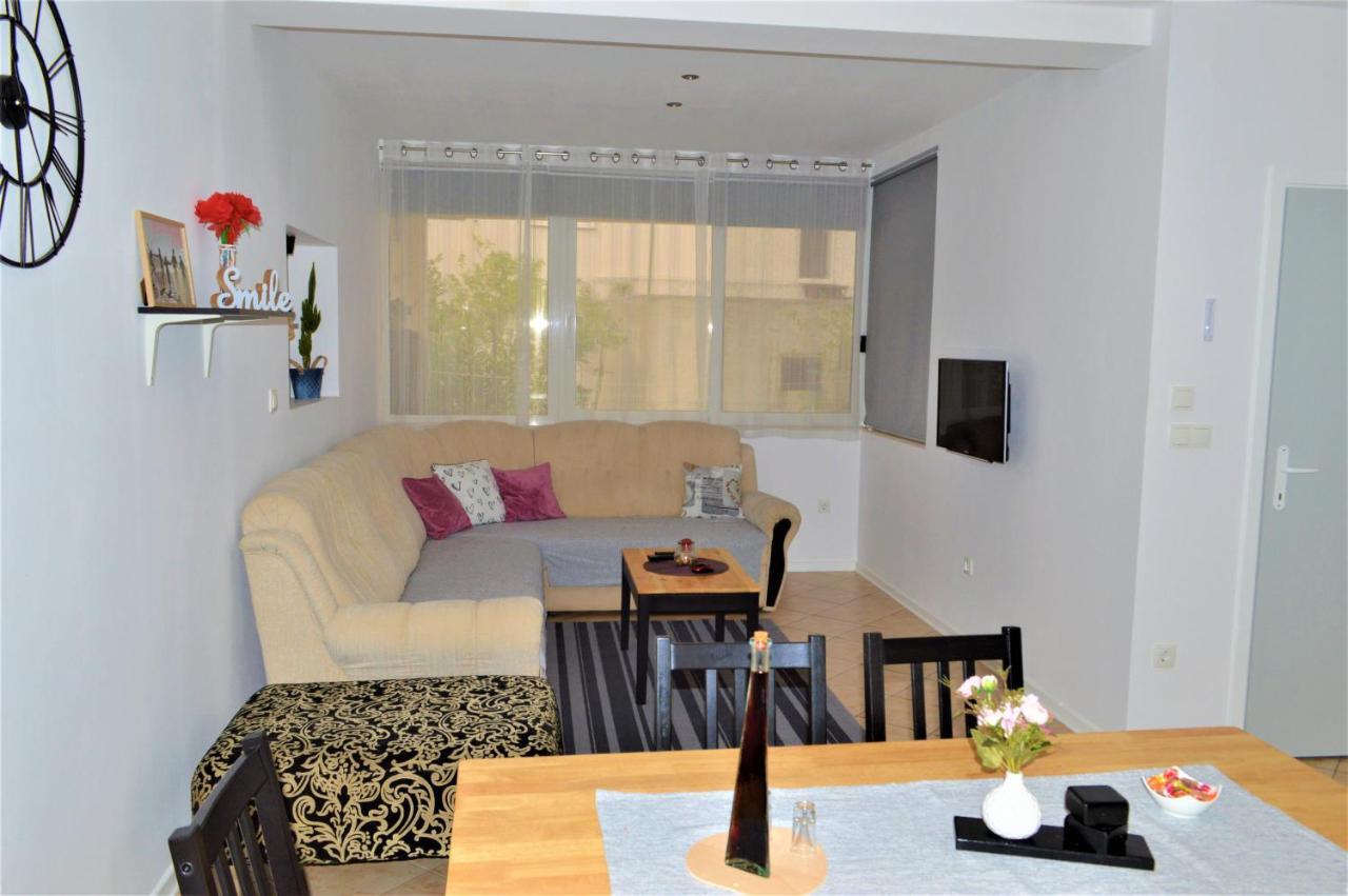 Apartman Luka Kastela Exterior photo
