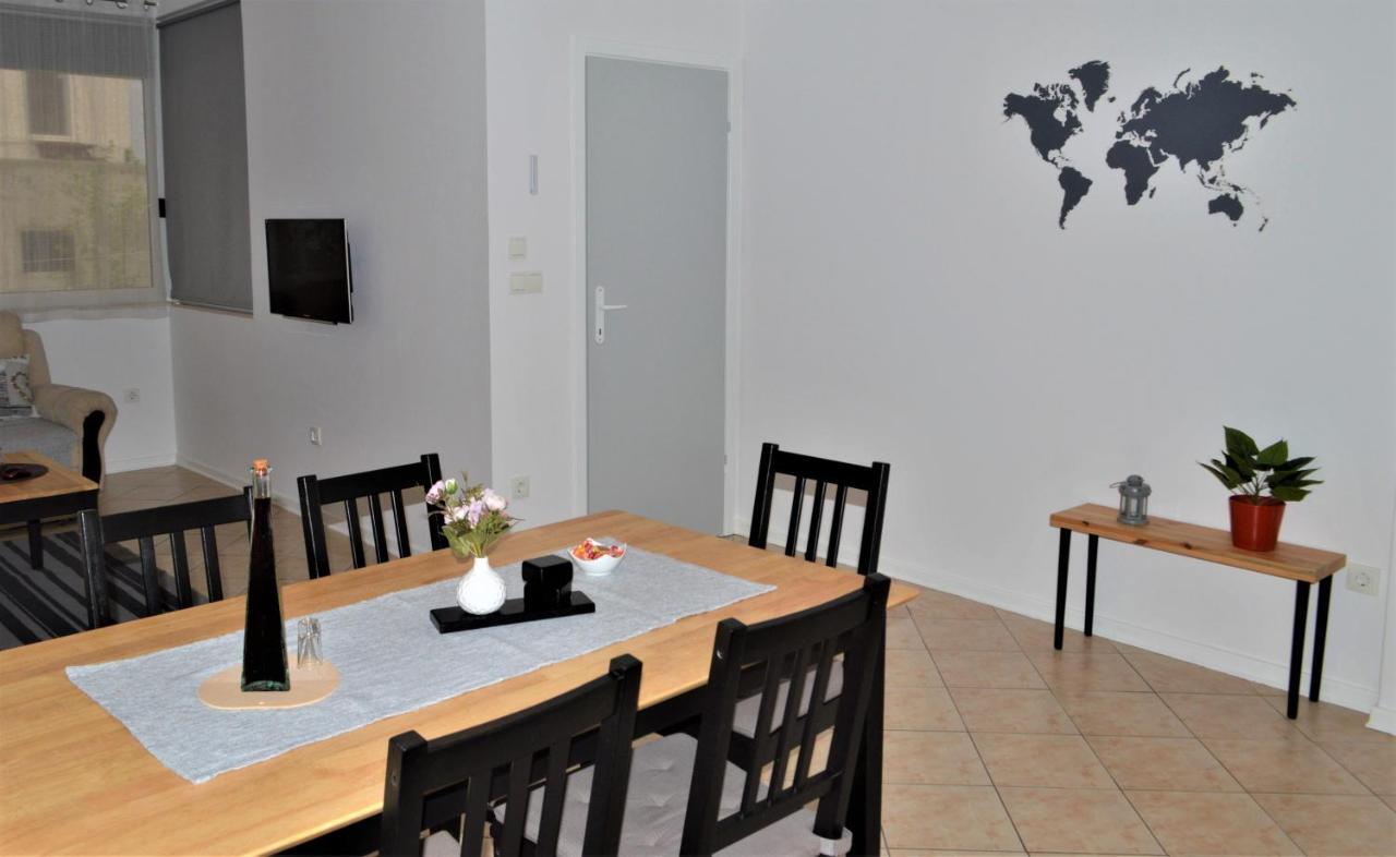 Apartman Luka Kastela Exterior photo